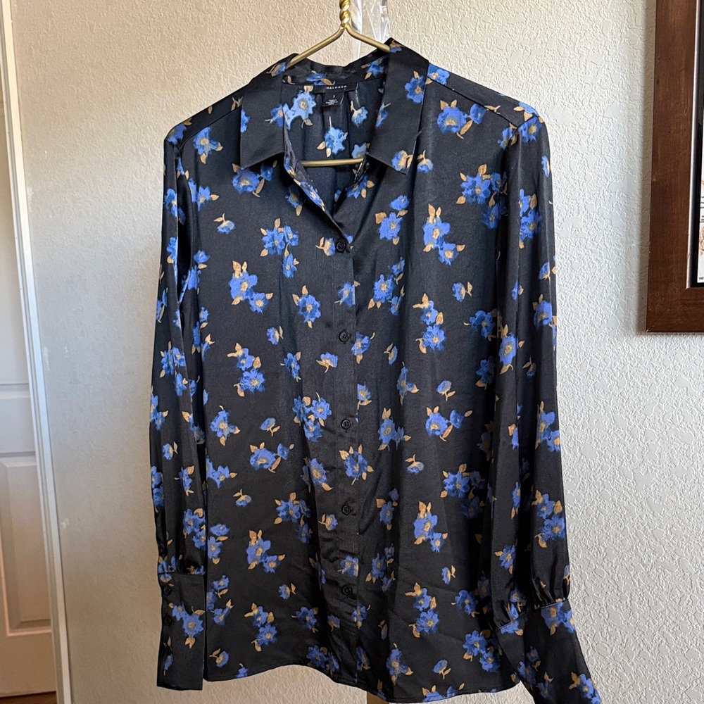 Halogen Black and Blue Floral Blouse